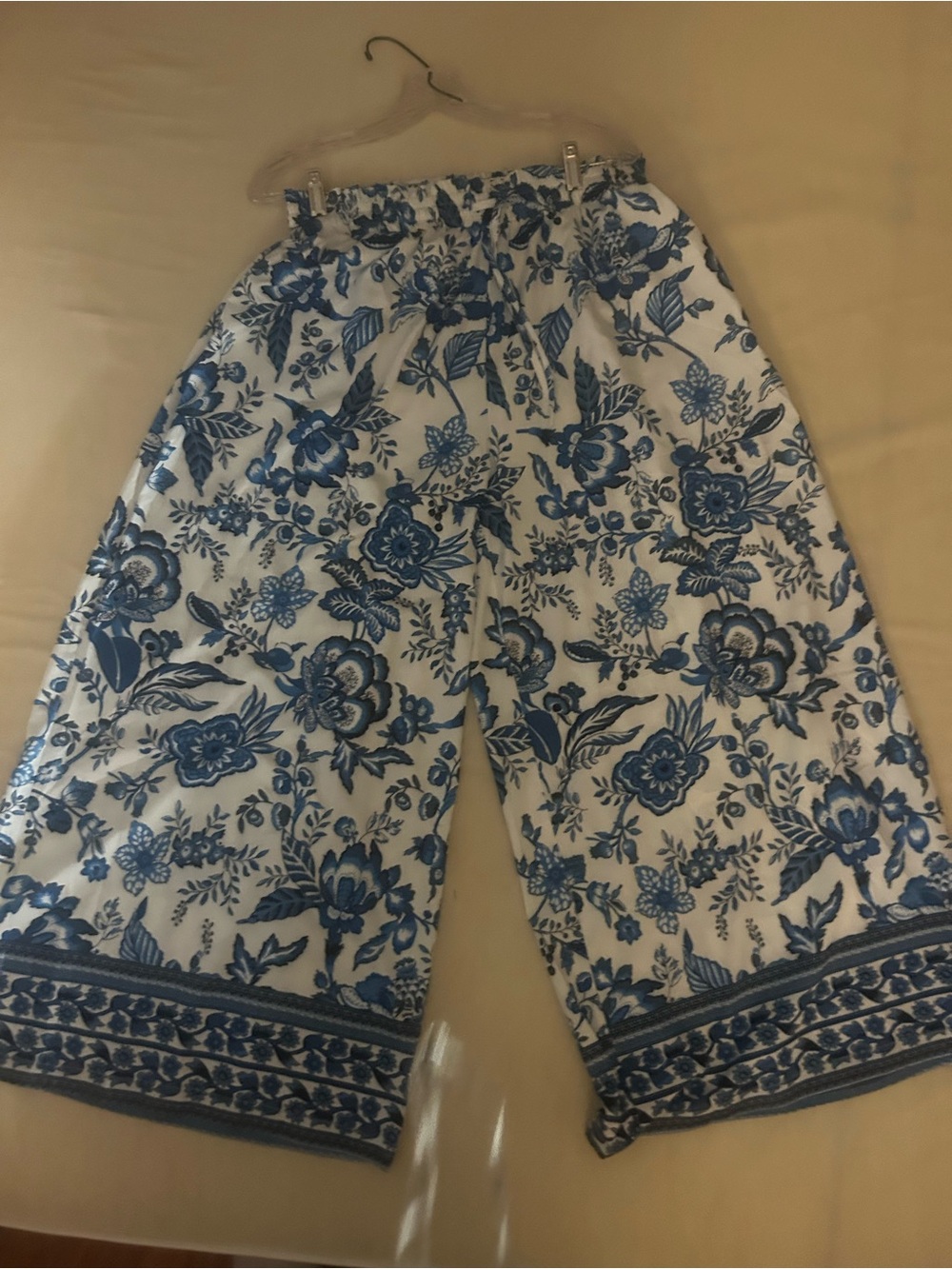 Tommy Hilfiger White Wide-Leg Pants with Blue Floral Print